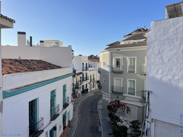 2 makuuhuone Omakotitalo myytävänä paikassa Centro, Nerja - 599 000 € (Ref: 10039009)