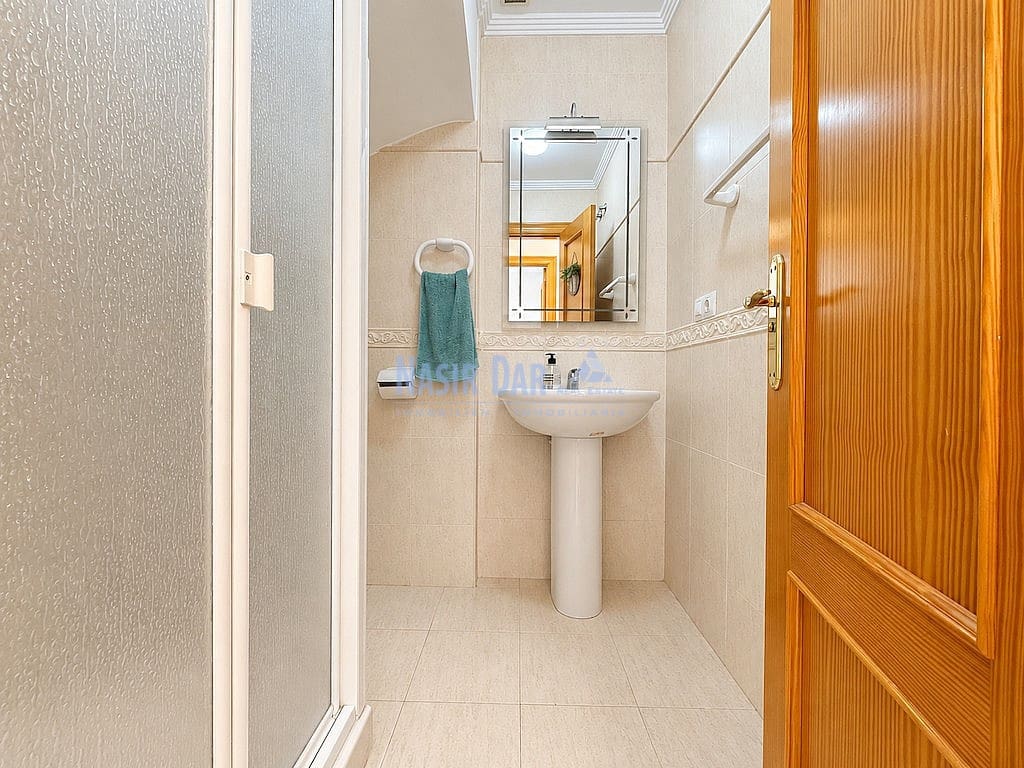 3 quarto Moradia Geminada para venda em Nerja com piscina garagem - 380 000 € (Ref: 10081566)