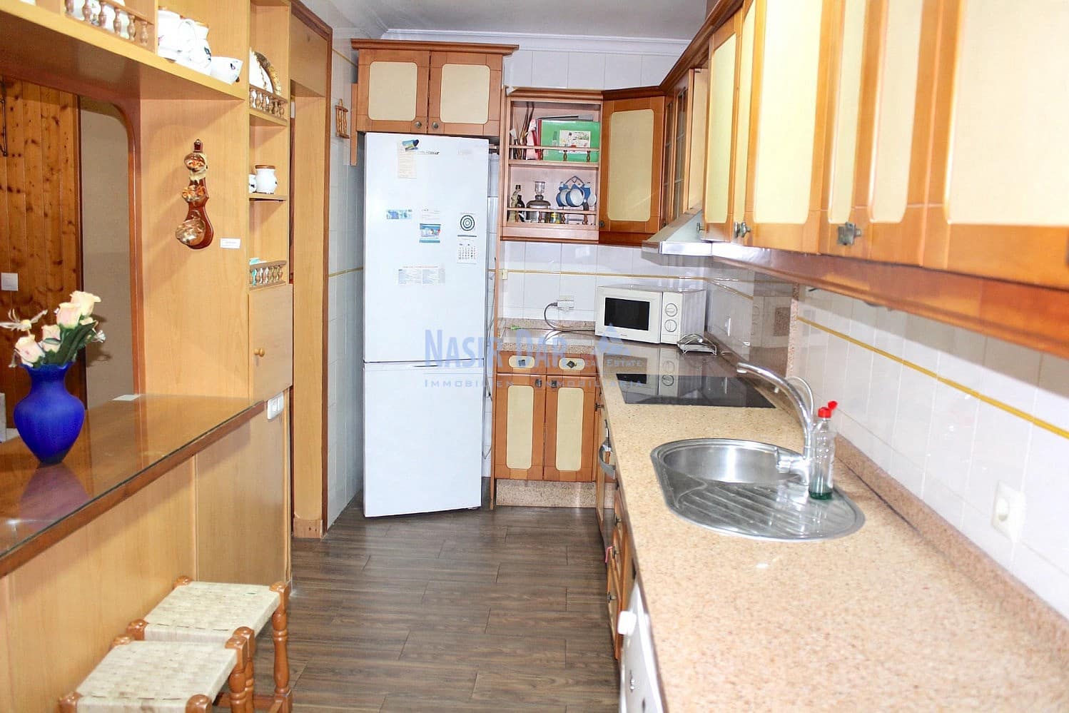 4 makuuhuone Omakotitalo myytävänä paikassa Nerja mukana 
autotalli - 489 000 € (Ref: 10104291)