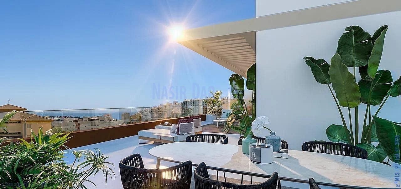 2 soveværelse Lejlighed til salg i Estepona med swimmingpool - € 384.000 (Ref: 10134859)