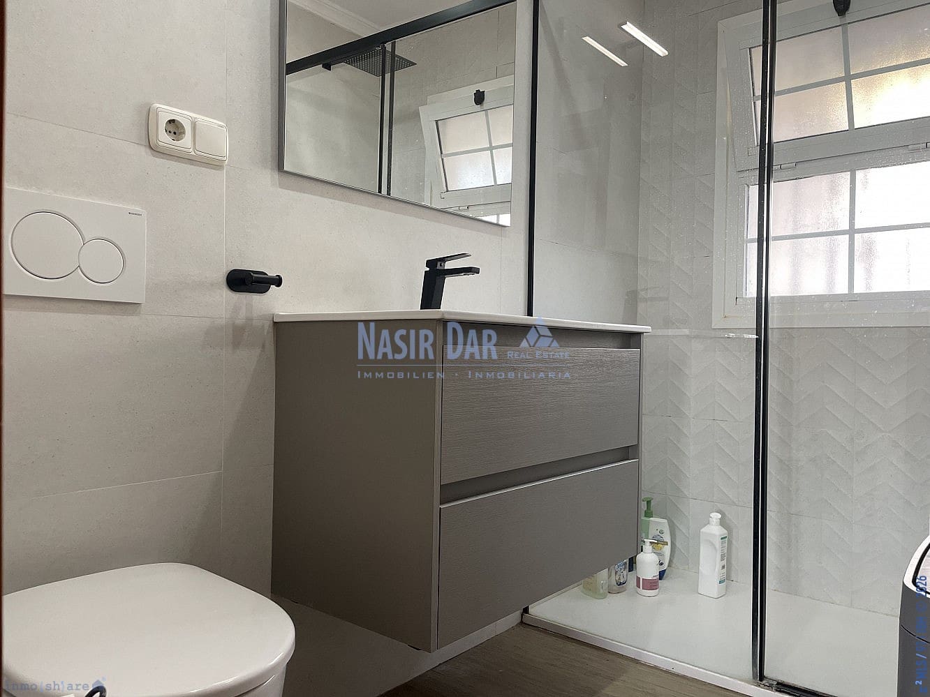 3 bedroom Townhouse for sale in Nerja with pool garage - € 610,000 (Ref: 10158325)