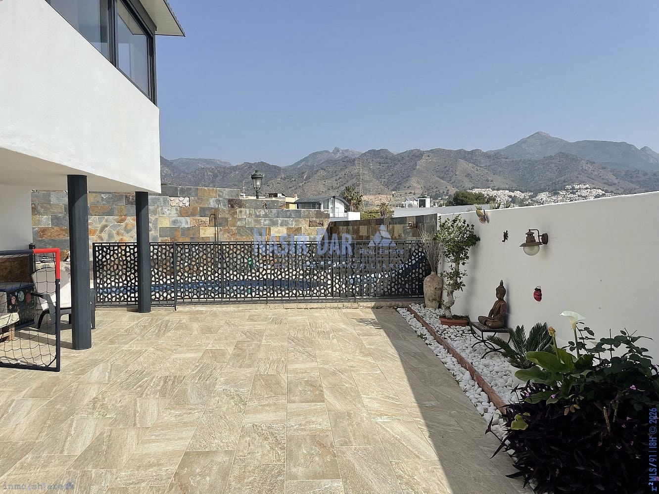 3 bedroom Townhouse for sale in Nerja with pool garage - € 610,000 (Ref: 10158325)