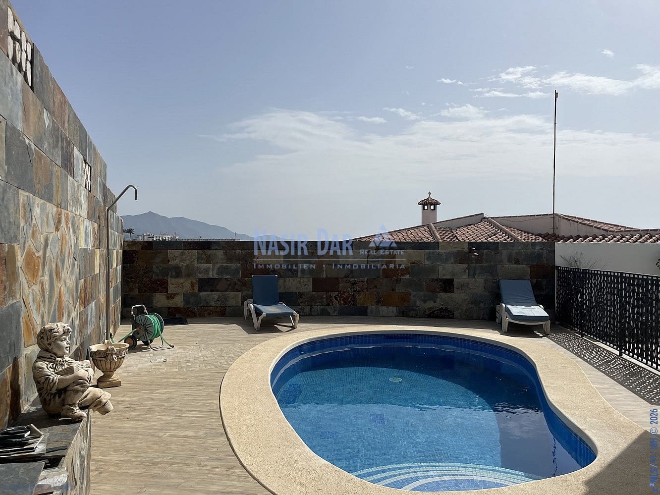 3 bedroom Townhouse for sale in Nerja with pool garage - € 610,000 (Ref: 10158325)