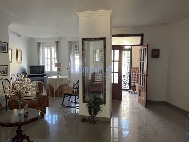 4 sypialnia Dom na sprzedaż w Centro, Nerja - 630 000 € (Ref: 10159698)