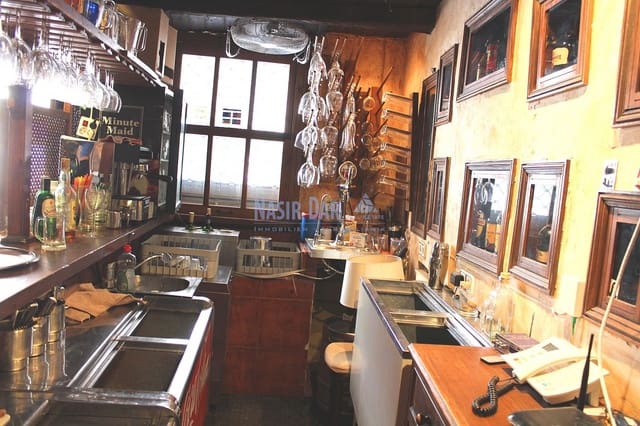 Kommersiell til salgs i Centro, Nerja - € 800 000 (Ref: 4452648)