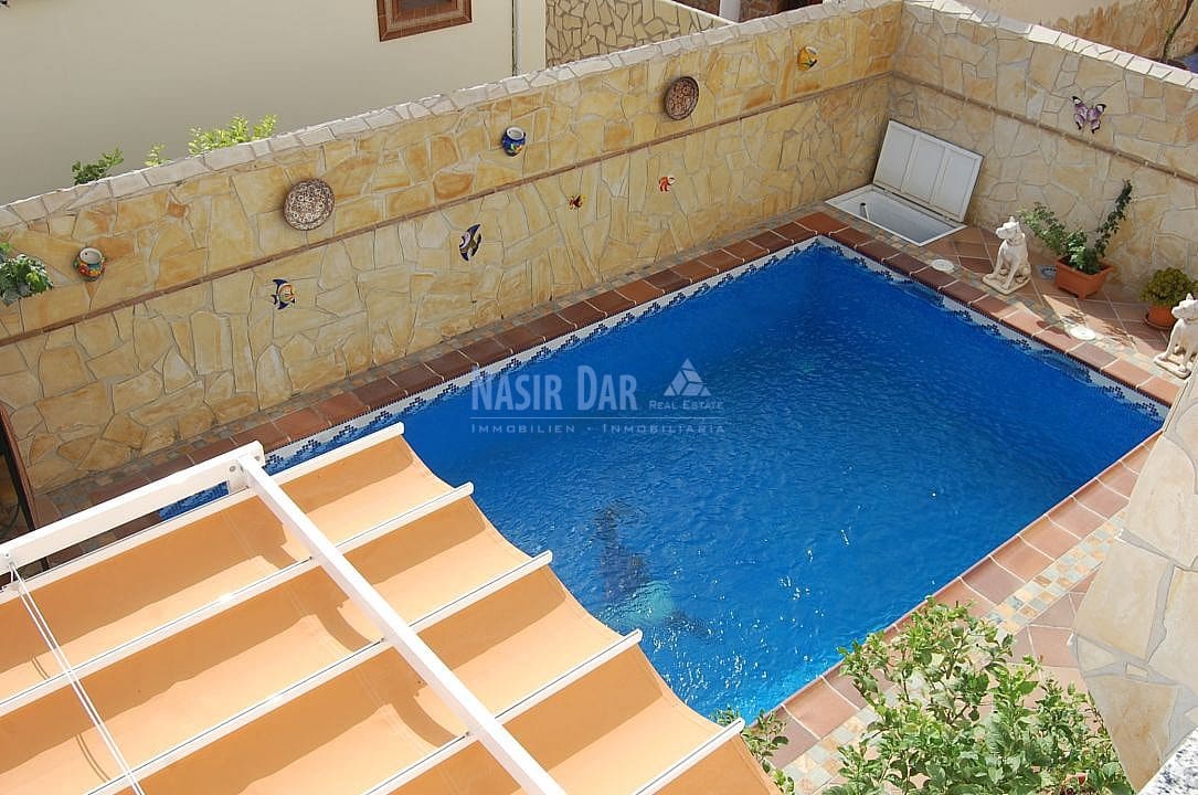 3 soveværelse Villa til salg i Nerja med swimmingpool garage - € 499.000 (Ref: 4452667)