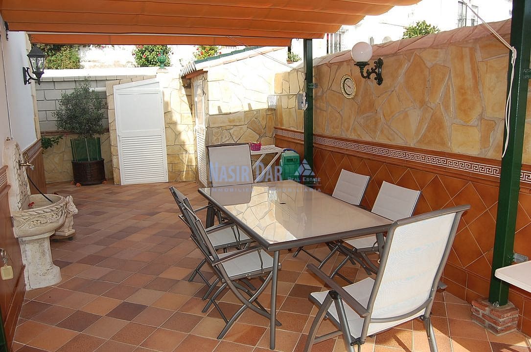 3 soveværelse Villa til salg i Nerja med swimmingpool garage - € 499.000 (Ref: 4452667)