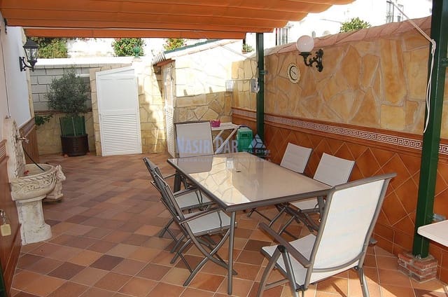 3 sovrum Villa till salu i Centro, Nerja med pool garage - 499 000 € (Ref: 4452667)