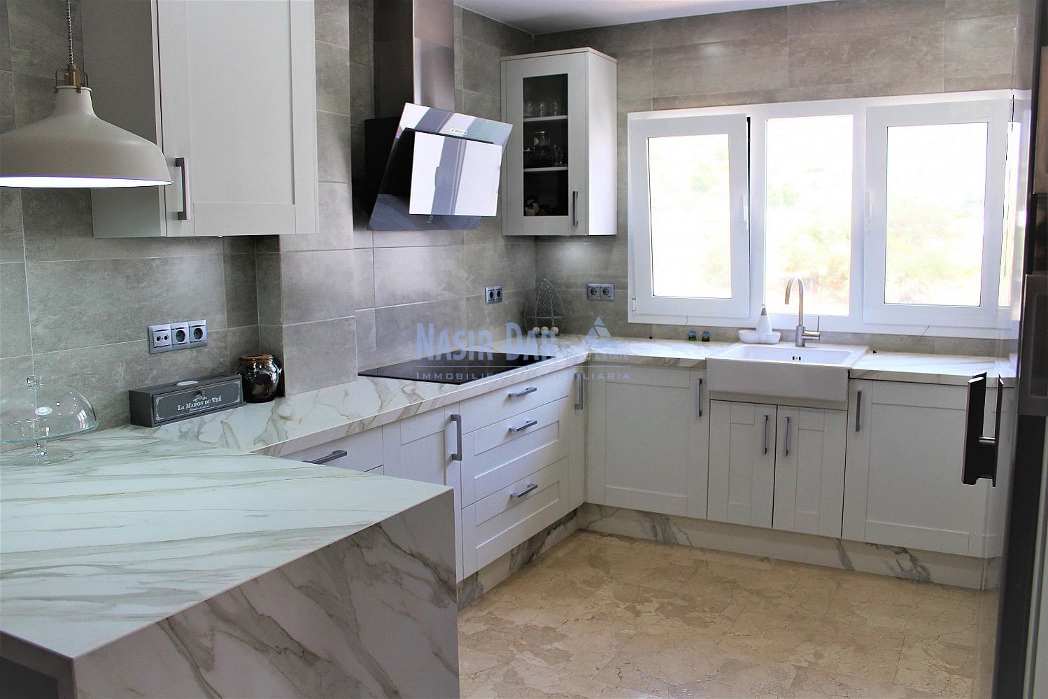 5 soveværelse Villa til salg i Nerja med swimmingpool garage - € 650.000 (Ref: 4452675)