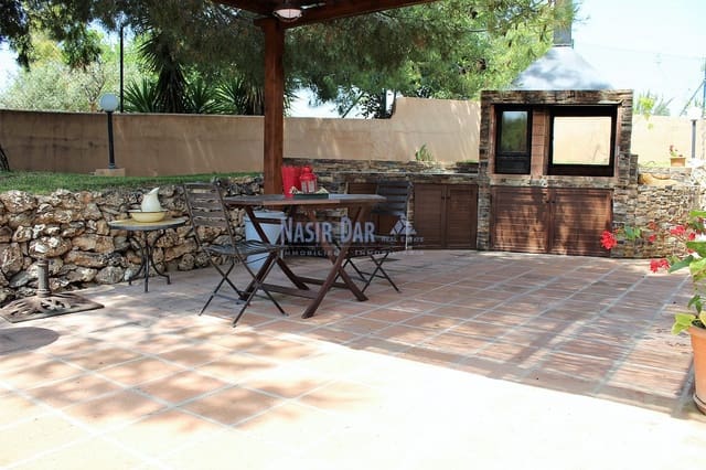 5 soveværelse Villa til salg i Avda Pescia - Ctra de Frigiliana, Nerja med swimmingpool garage - € 650.000 (Ref: 4452675)