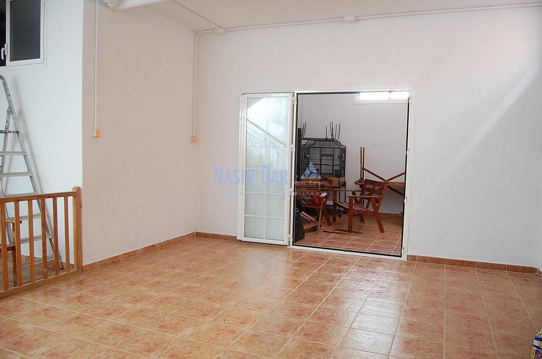 6 soveværelse Villa til salg i Nerja med swimmingpool garage - € 550.000 (Ref: 4452691)