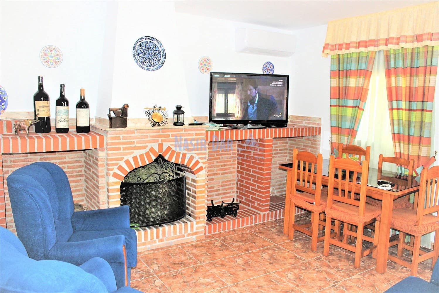 2 sypialnia Finka/Dom wiejski na sprzedaż w Nerja z basenem - 370 000 € (Ref: 4452694)