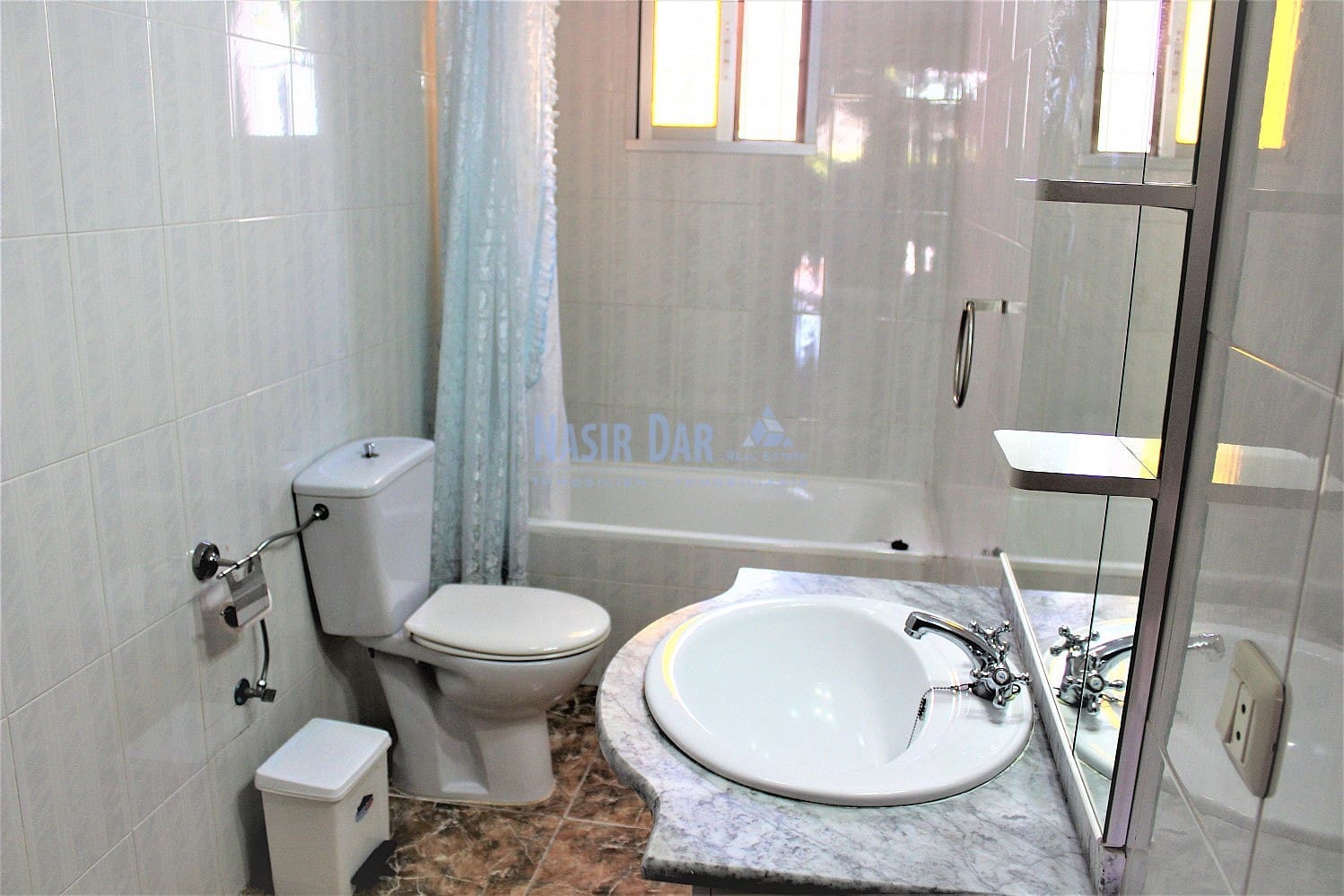 2 sypialnia Finka/Dom wiejski na sprzedaż w Nerja z basenem - 370 000 € (Ref: 4452694)