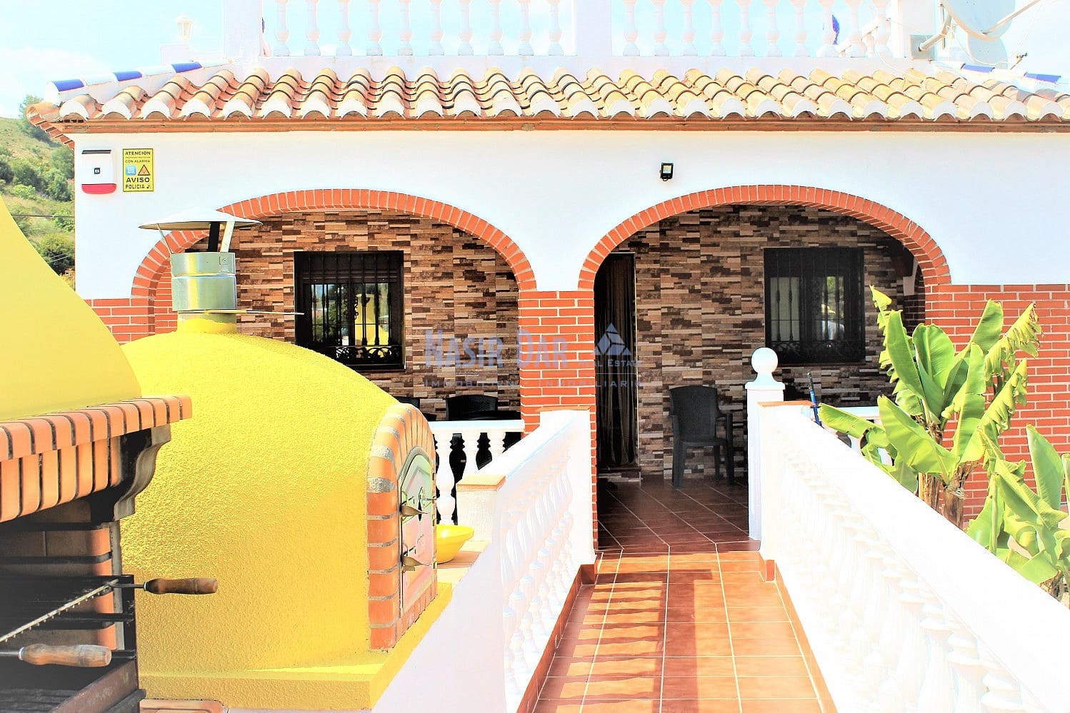 2 sypialnia Finka/Dom wiejski na sprzedaż w Nerja z basenem - 370 000 € (Ref: 4452694)