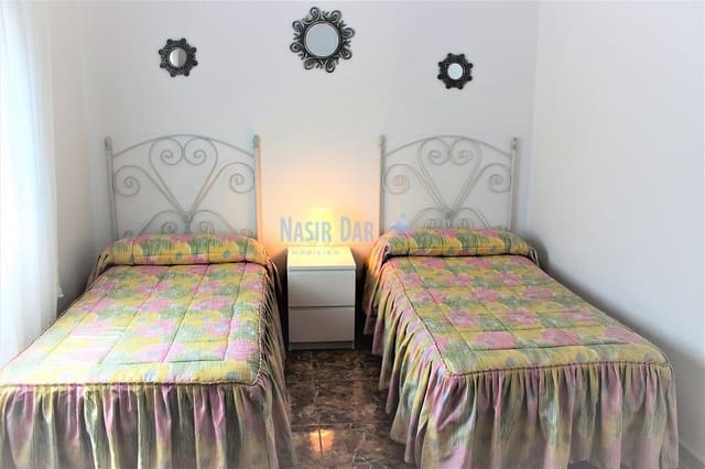 2 sypialnia Finka/Dom wiejski na sprzedaż w Centro, Nerja z basenem - 370 000 € (Ref: 4452694)