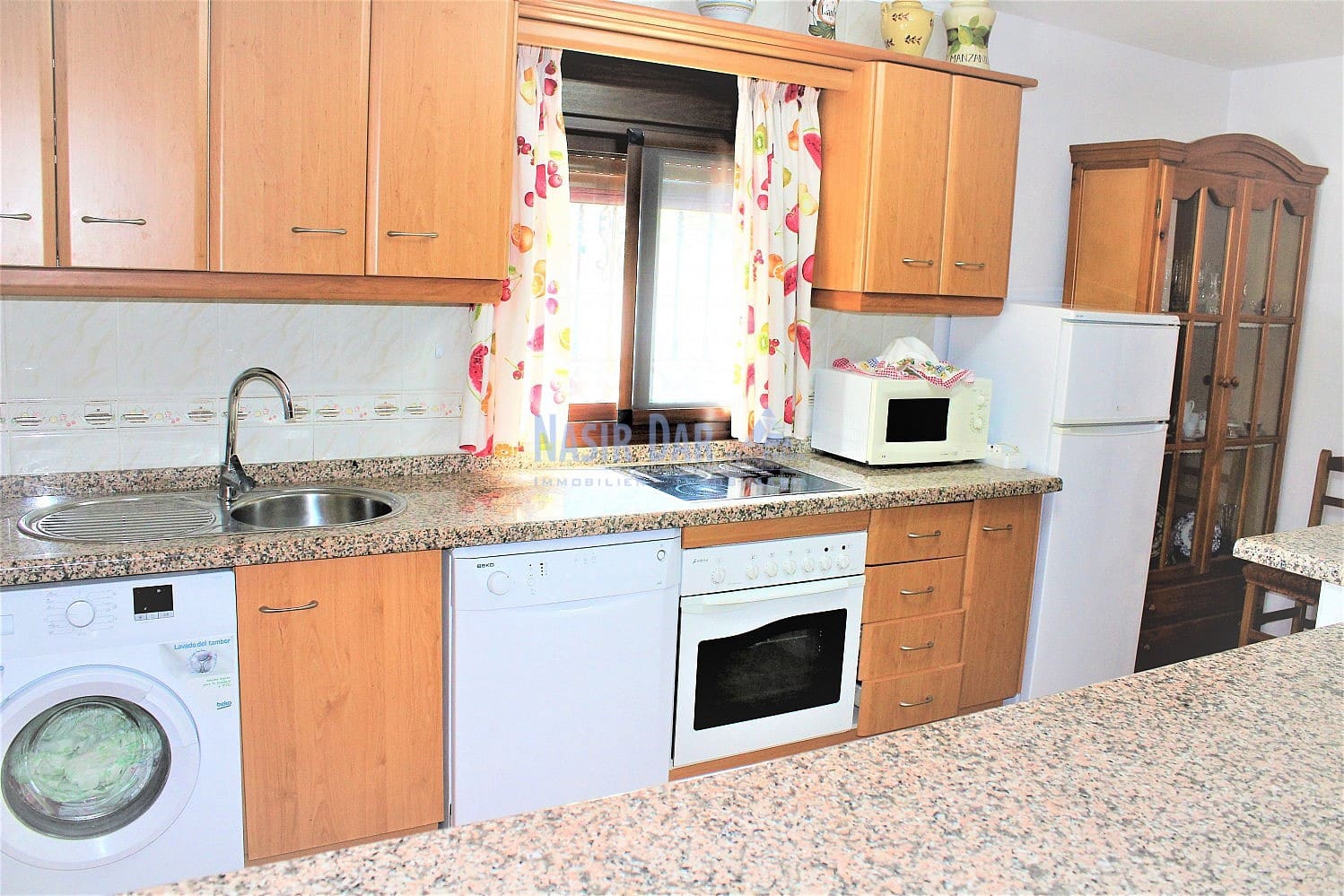 2 sypialnia Finka/Dom wiejski na sprzedaż w Nerja z basenem - 370 000 € (Ref: 4452694)