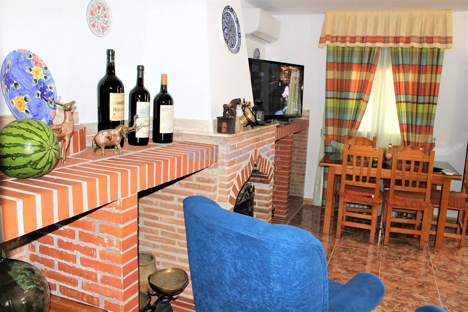 2 sypialnia Finka/Dom wiejski na sprzedaż w Nerja z basenem - 370 000 € (Ref: 4452694)