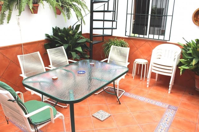 4 soverom Hus til salgs i Centro, Nerja - € 1 060 000 (Ref: 4452707)