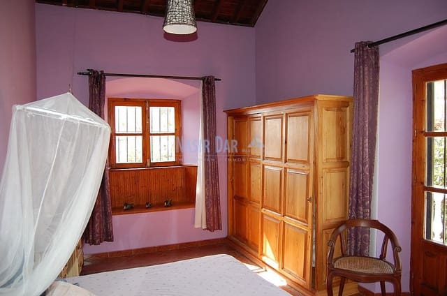 3 soveværelse Villa til salg i Centro, Nerja med swimmingpool - € 995.000 (Ref: 4452750)