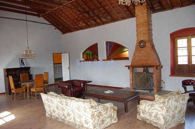 3 soveværelse Villa til salg i Centro, Nerja med swimmingpool - € 995.000 (Ref: 4452750)