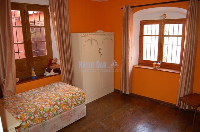 3 soveværelse Villa til salg i Centro, Nerja med swimmingpool - € 995.000 (Ref: 4452750)