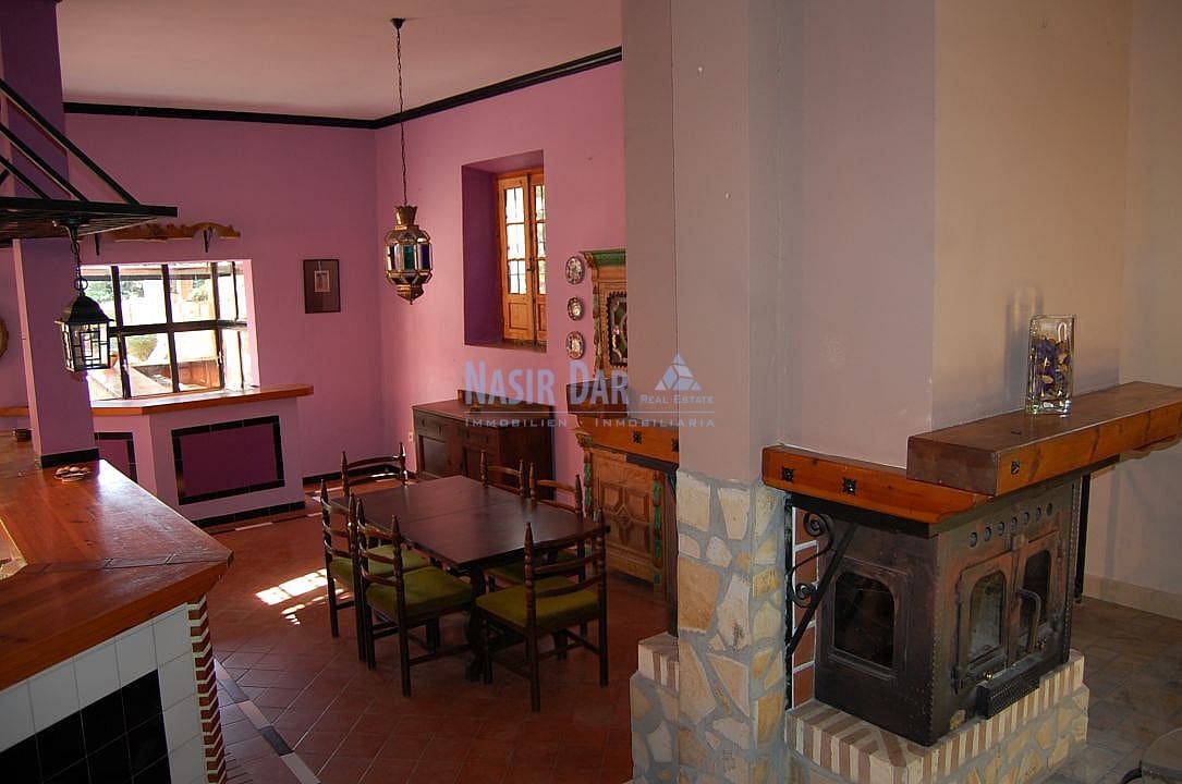 3 soveværelse Villa til salg i Nerja med swimmingpool - € 995.000 (Ref: 4452750)