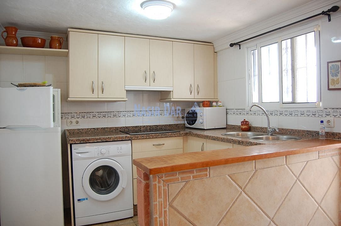 4 soveværelse Semi-Rækkehus til salg i Torrox-Costa med swimmingpool - € 390.000 (Ref: 4452752)