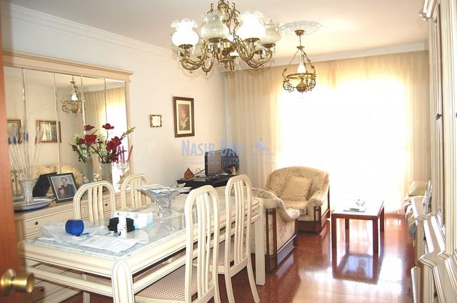 4 soveværelse Lejlighed til salg i Centro, Nerja - € 350.000 (Ref: 4452758)