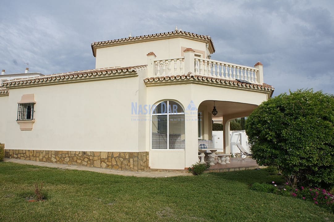3 sypialnia Willa na sprzedaż w Torrox z basenem - 520 000 € (Ref: 4452759)
