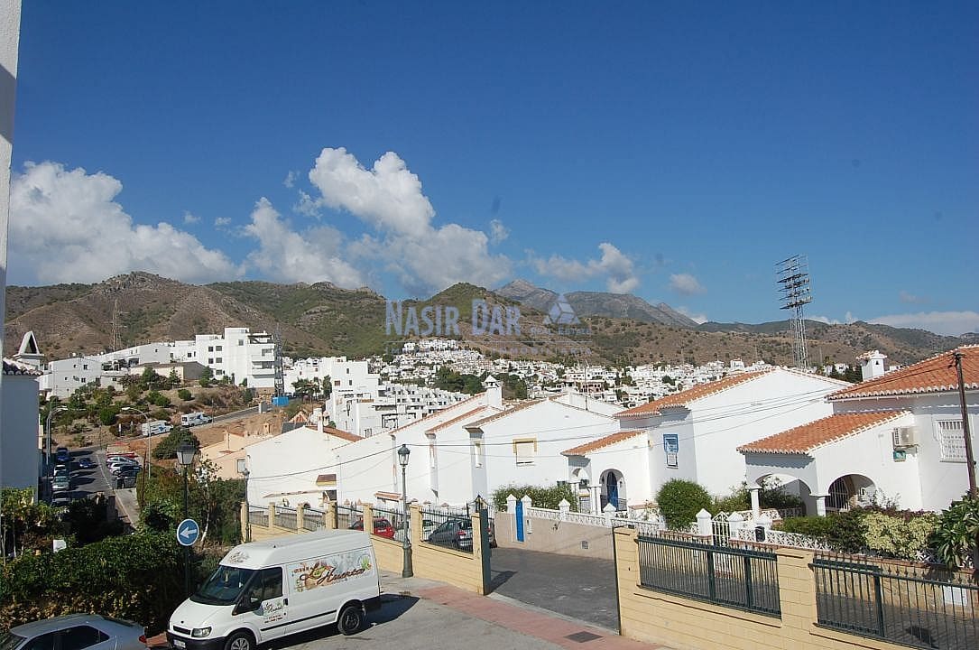 3 soveværelse Semi-Rækkehus til salg i Nerja med swimmingpool - € 490.000 (Ref: 4452766)