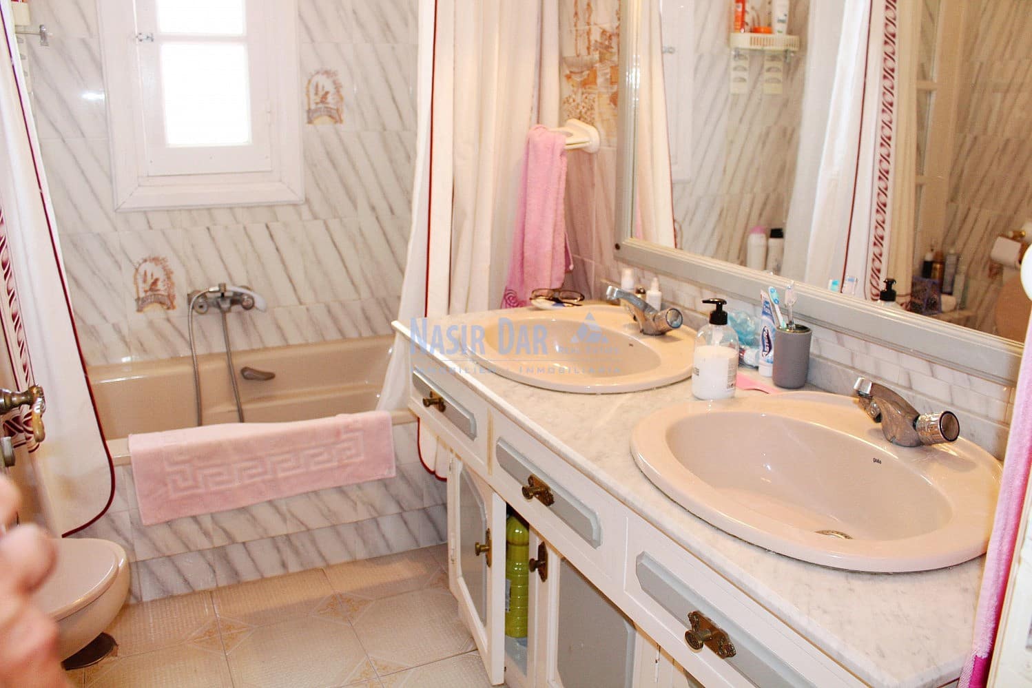 5 sypialnia Willa na sprzedaż w Nerja z basenem - 550 000 € (Ref: 4664131)