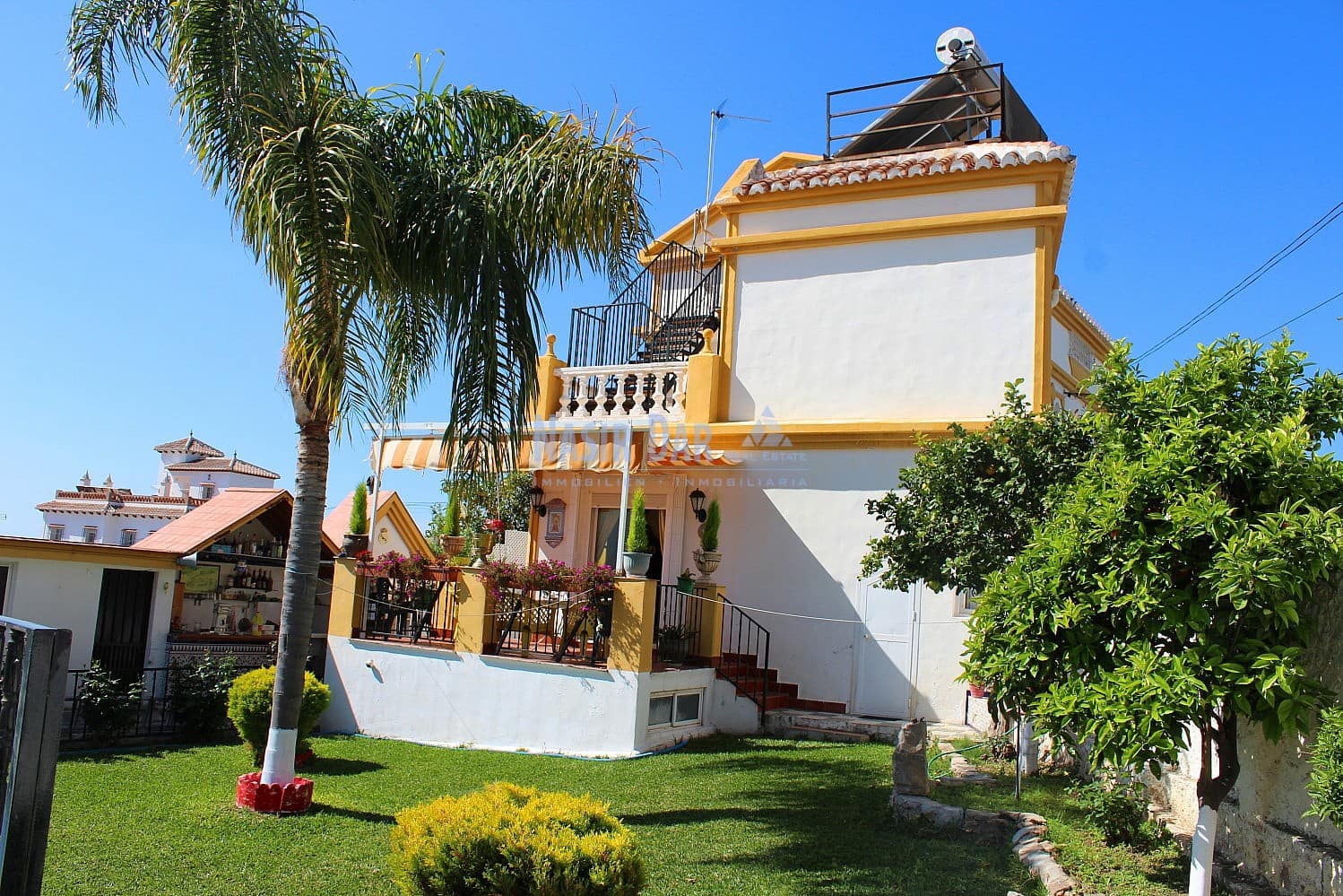 5 sypialnia Willa na sprzedaż w Nerja z basenem - 550 000 € (Ref: 4664131)