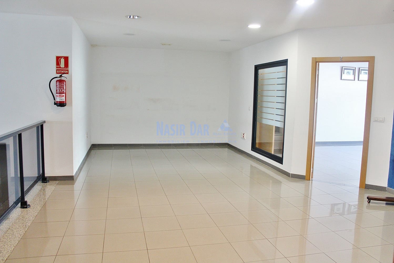 Kommersiell til salgs i Nerja - € 650 000 (Ref: 5106331)