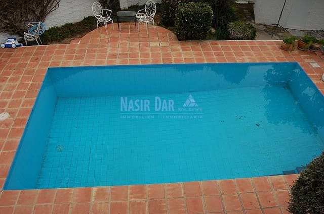 3 bedroom Villa for sale in Centro, Nerja with pool - € 595,000 (Ref: 6564297)