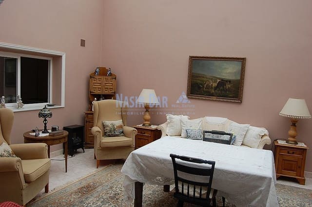 3 bedroom Villa for sale in Centro, Nerja with pool - € 595,000 (Ref: 6564297)