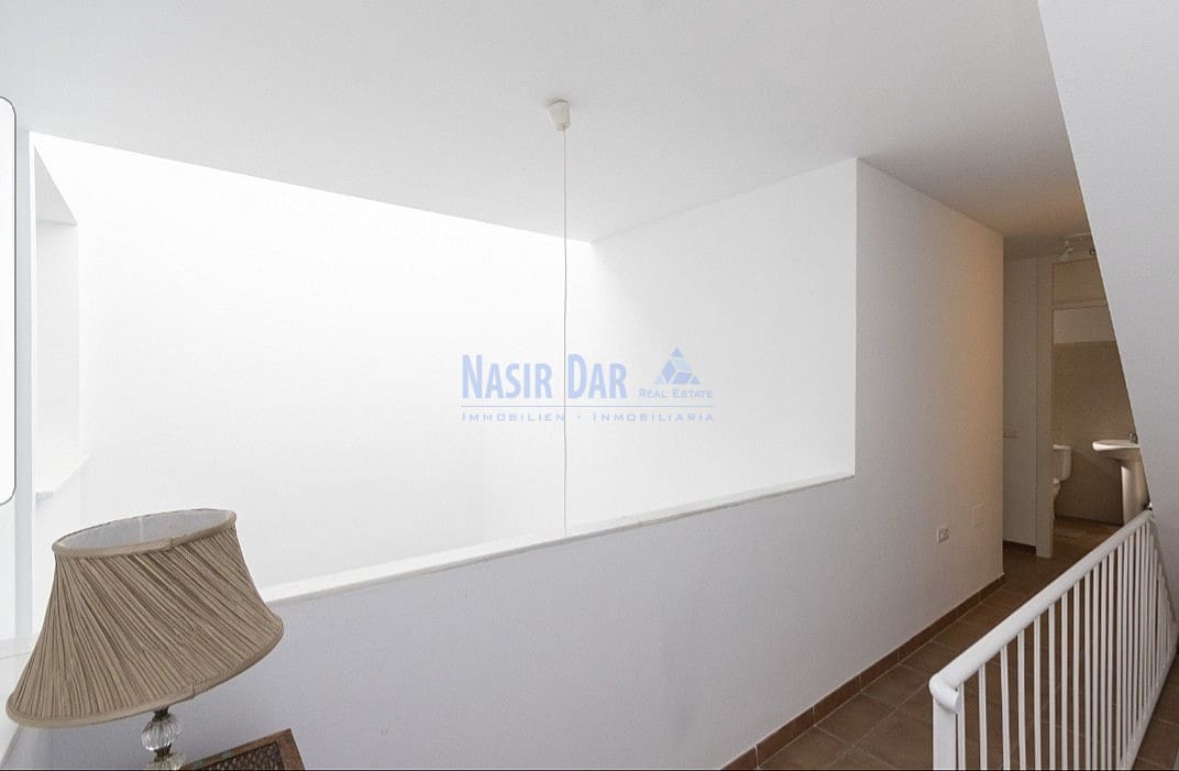 3 soveværelse Villa til salg i Nerja med garage - € 330.000 (Ref: 6581359)