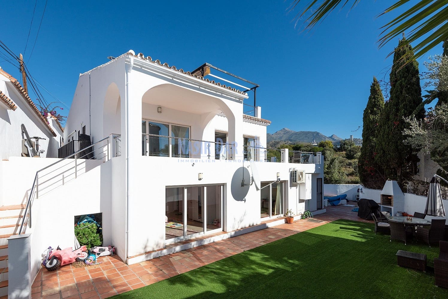 5 chambre Villa/Maison à vendre à Nerja avec piscine - 699 000 € (Ref: 6779810)