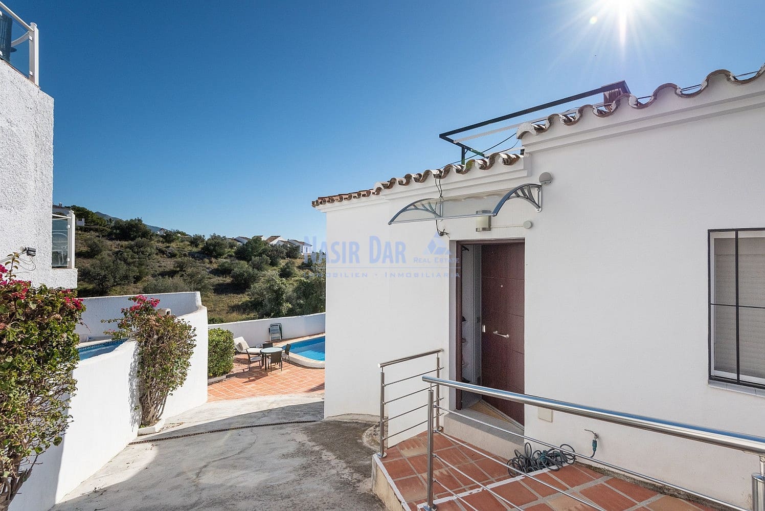 5 chambre Villa/Maison à vendre à Nerja avec piscine - 699 000 € (Ref: 6779810)