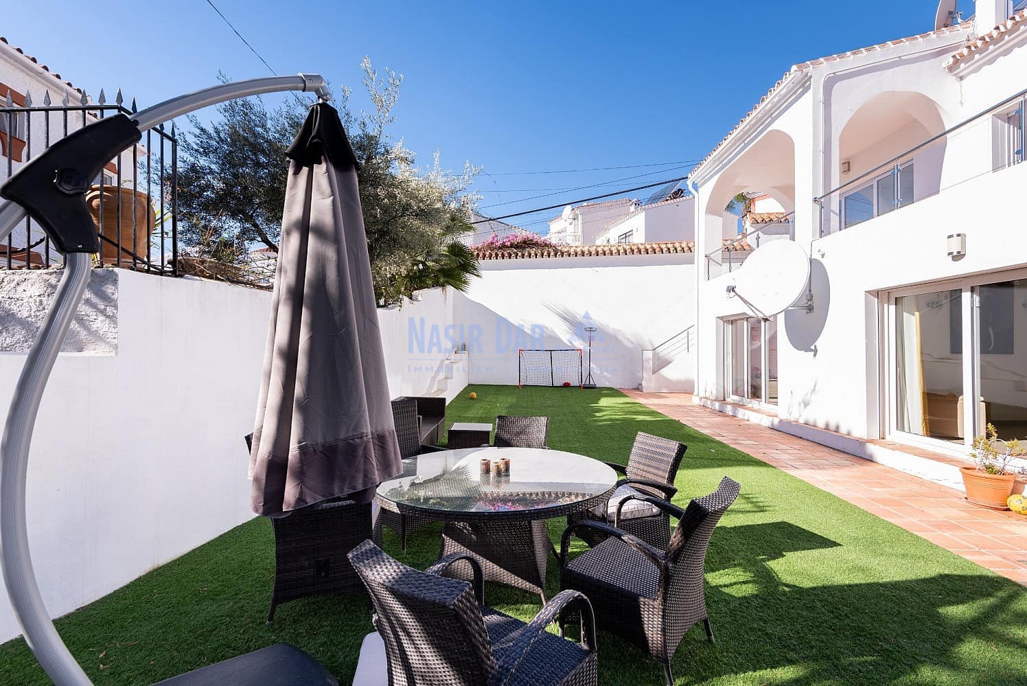 5 chambre Villa/Maison à vendre à Nerja avec piscine - 699 000 € (Ref: 6779810)