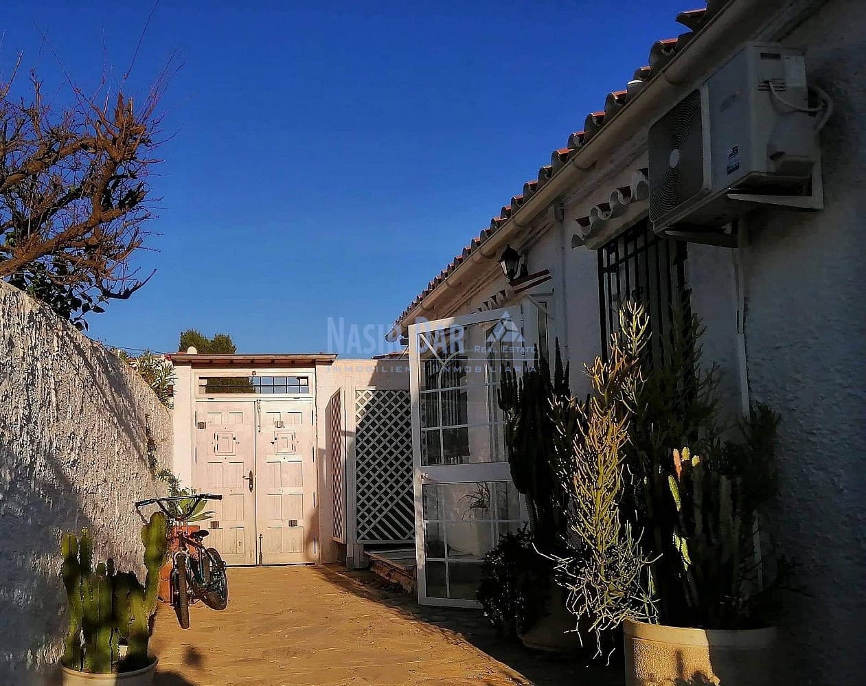 6 soveværelse Villa til salg i Nerja med swimmingpool - € 790.000 (Ref: 7128135)