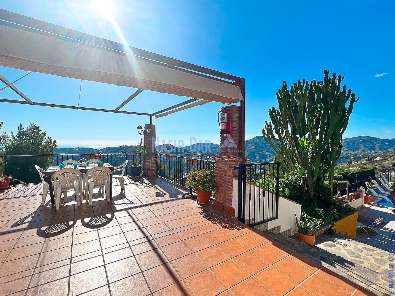 6 soverom Villa til salgs i Frigiliana med svømmebasseng garasje - € 1 200 000 (Ref: 7128177)