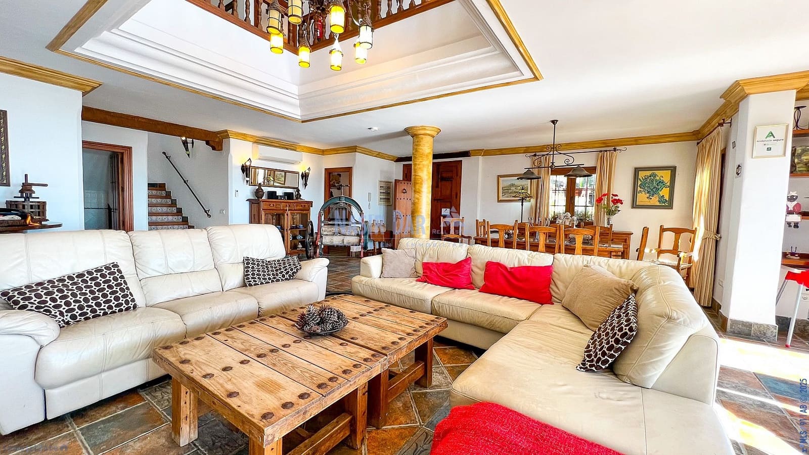 6 soverom Villa til salgs i Frigiliana med svømmebasseng garasje - € 1 200 000 (Ref: 7128177)