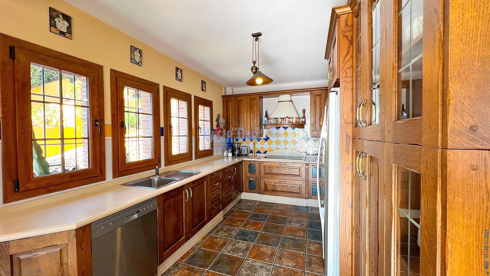 6 soverom Villa til salgs i Frigiliana med svømmebasseng garasje - € 1 200 000 (Ref: 7128177)