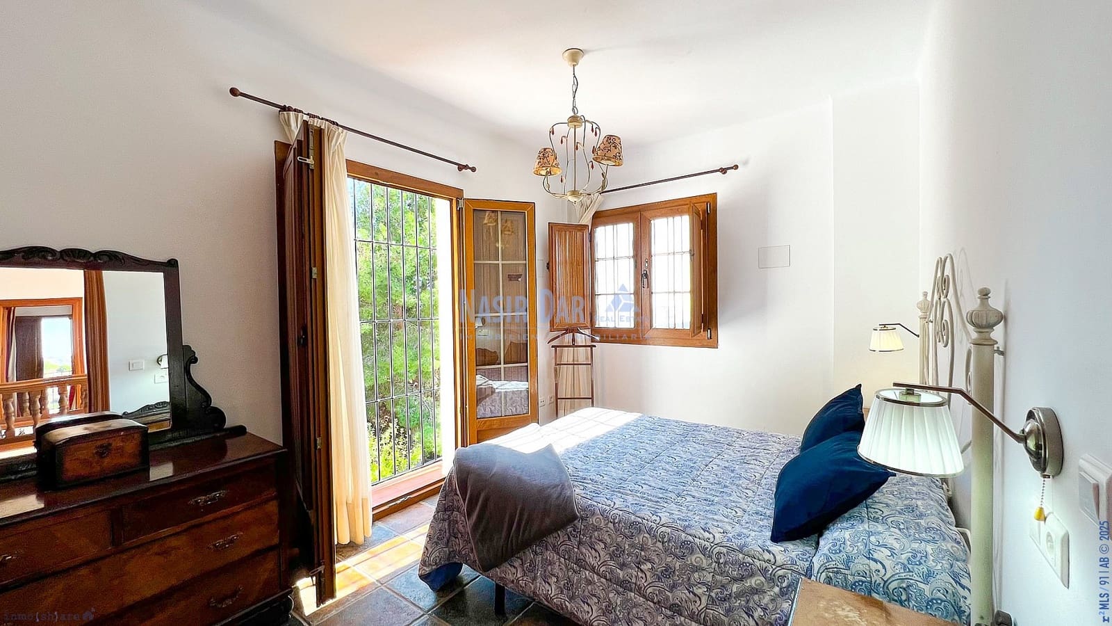 6 soverom Villa til salgs i Frigiliana med svømmebasseng garasje - € 1 200 000 (Ref: 7128177)