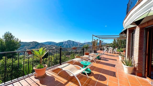 6 soverom Villa til salgs i Frigiliana med svømmebasseng garasje - € 1 200 000 (Ref: 7128177)