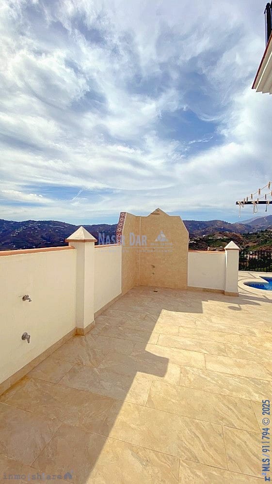 5 soveværelse Villa til salg i Frigiliana med swimmingpool - € 850.000 (Ref: 7128187)