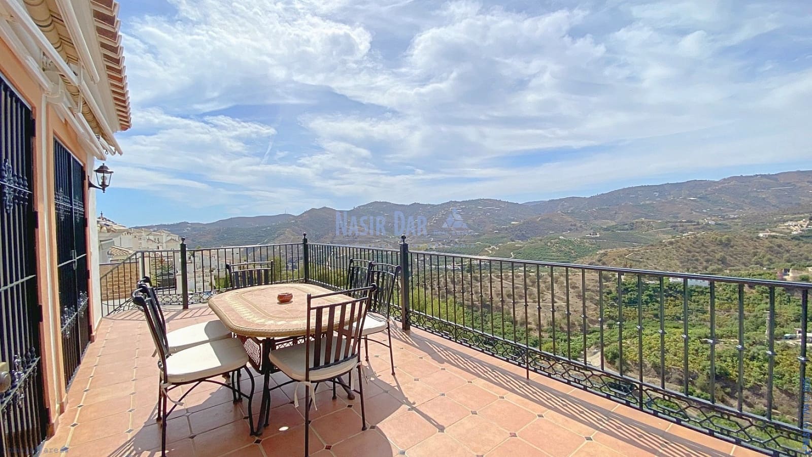 5 soveværelse Villa til salg i Frigiliana med swimmingpool - € 850.000 (Ref: 7128187)