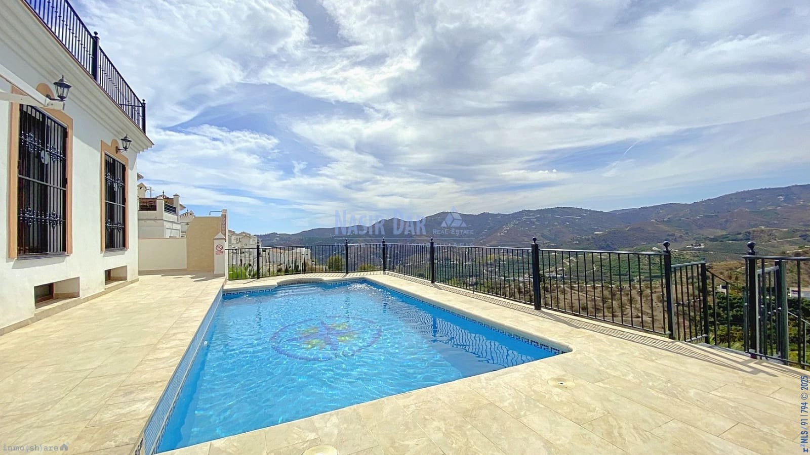 5 soveværelse Villa til salg i Frigiliana med swimmingpool - € 850.000 (Ref: 7128187)