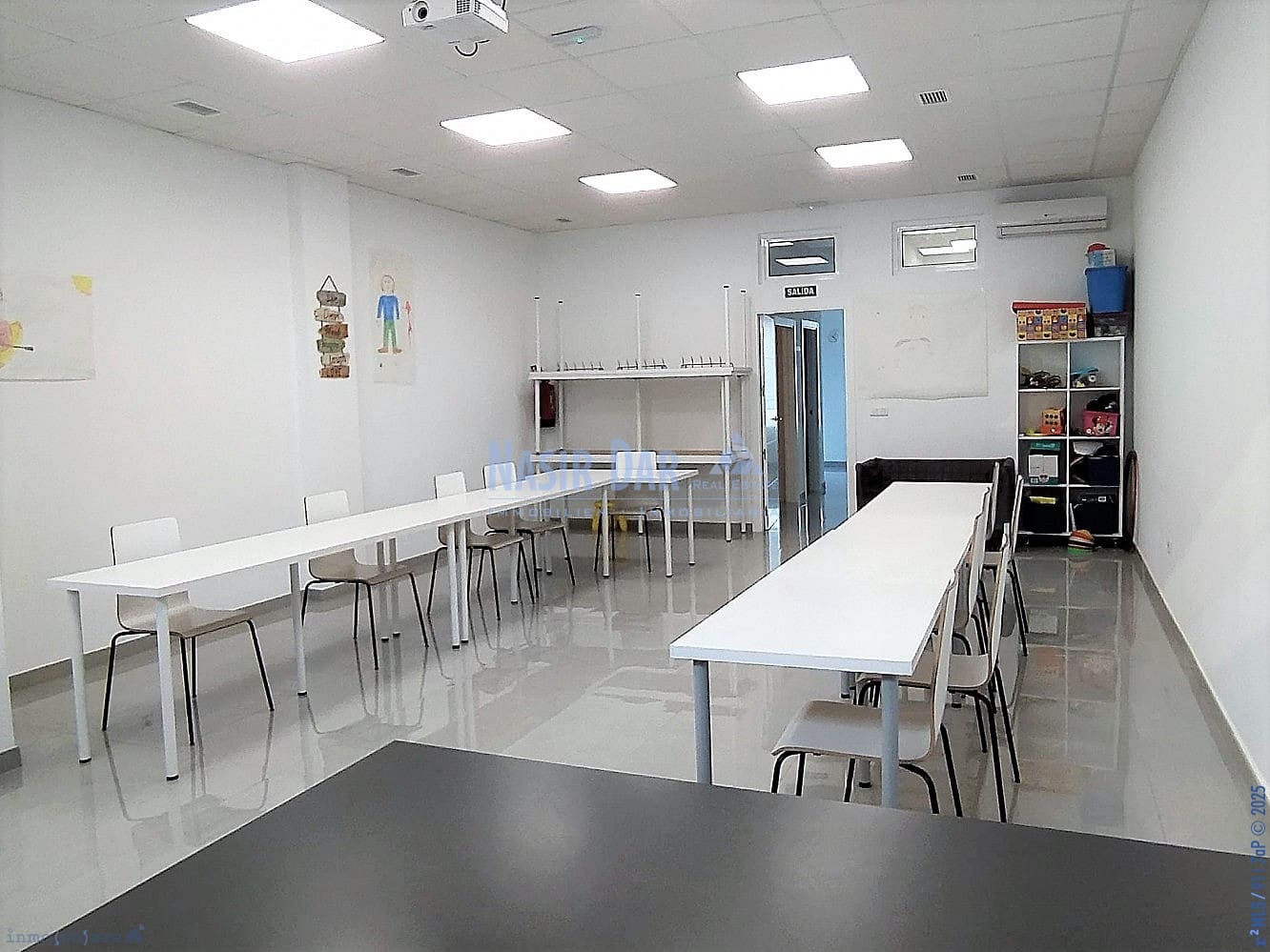 2 soveværelse Erhverv til salg i Velez-Malaga - € 180.000 (Ref: 7128244)