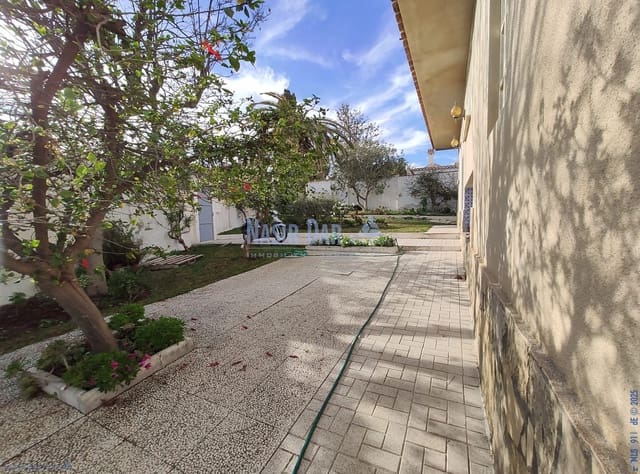 6 sovrum Hus till salu i Centro, Nerja med pool - 690 000 € (Ref: 7166213)